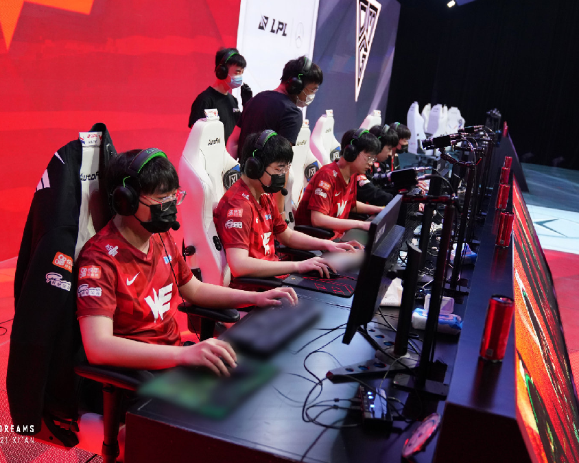 巴萨的锋线 巴萨的锋线