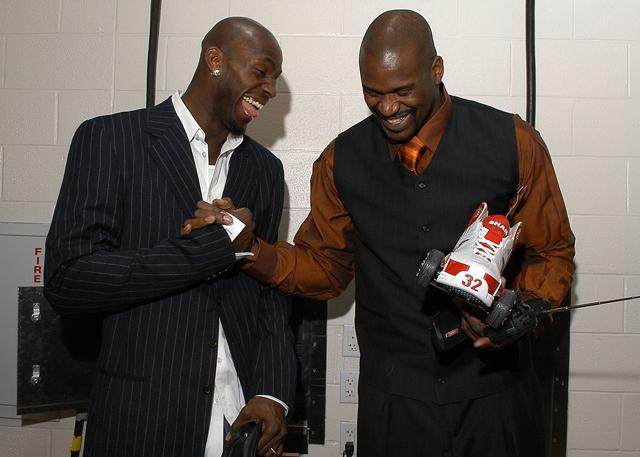 答三个问题 答三个问题