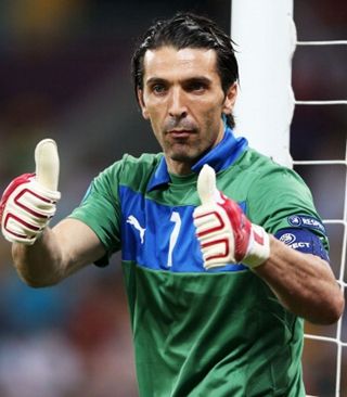 第二球更像 第二球更像